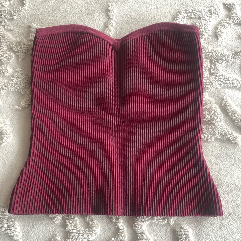 Babaton
Sculpt Knit Sweetheart Tube Top Maroon